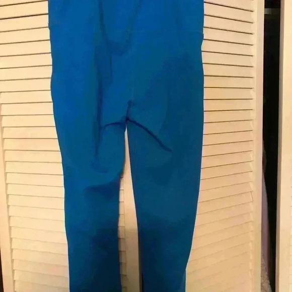 Queenike & Athletic brand 27” high waisted leggings. Size 4/6. - Picture 9 of 10